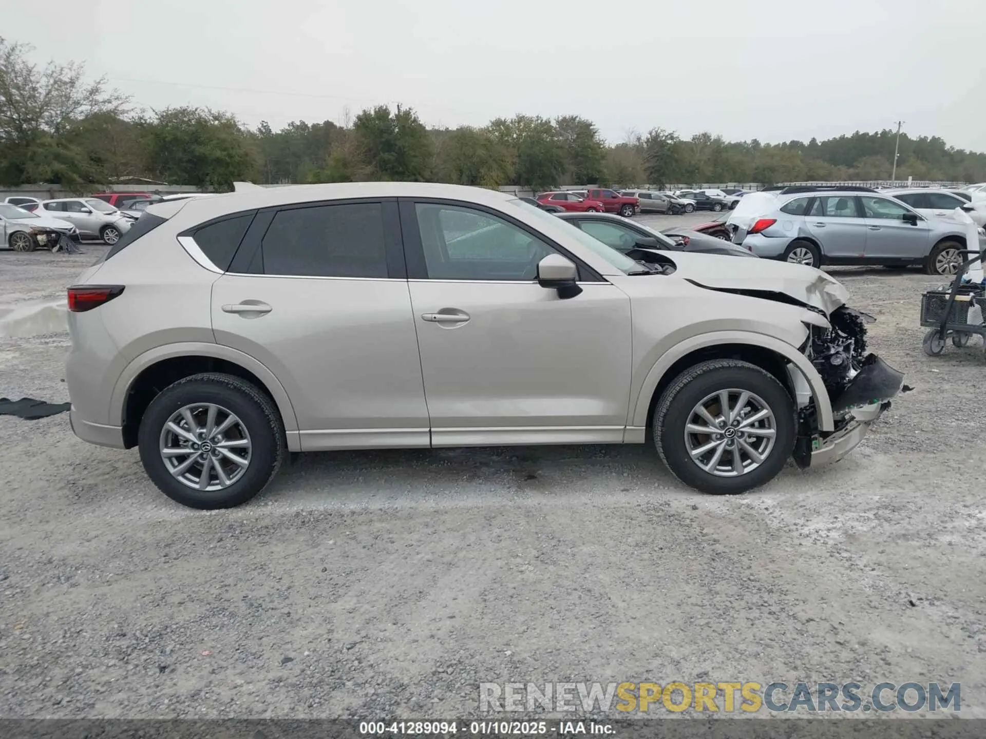 13 fotografías del automóvil dañado JM3KFBBL2S0553818 MAZDA CX-5 2025