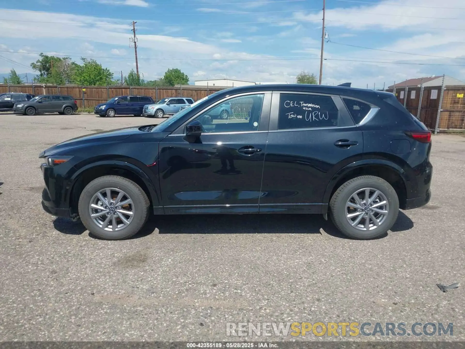 14 fotografías del automóvil dañado JM3KFBBL2S0588925 MAZDA CX-5 2025