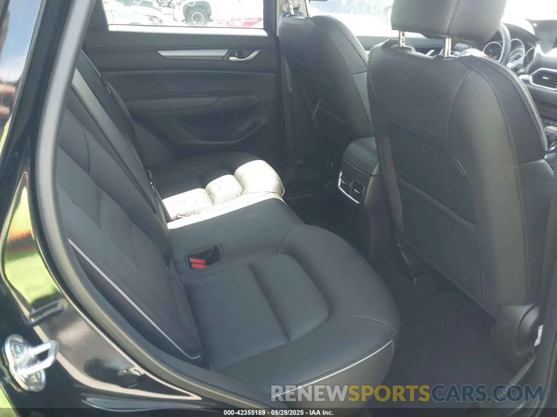 8 fotografías del automóvil dañado JM3KFBBL2S0588925 MAZDA CX-5 2025
