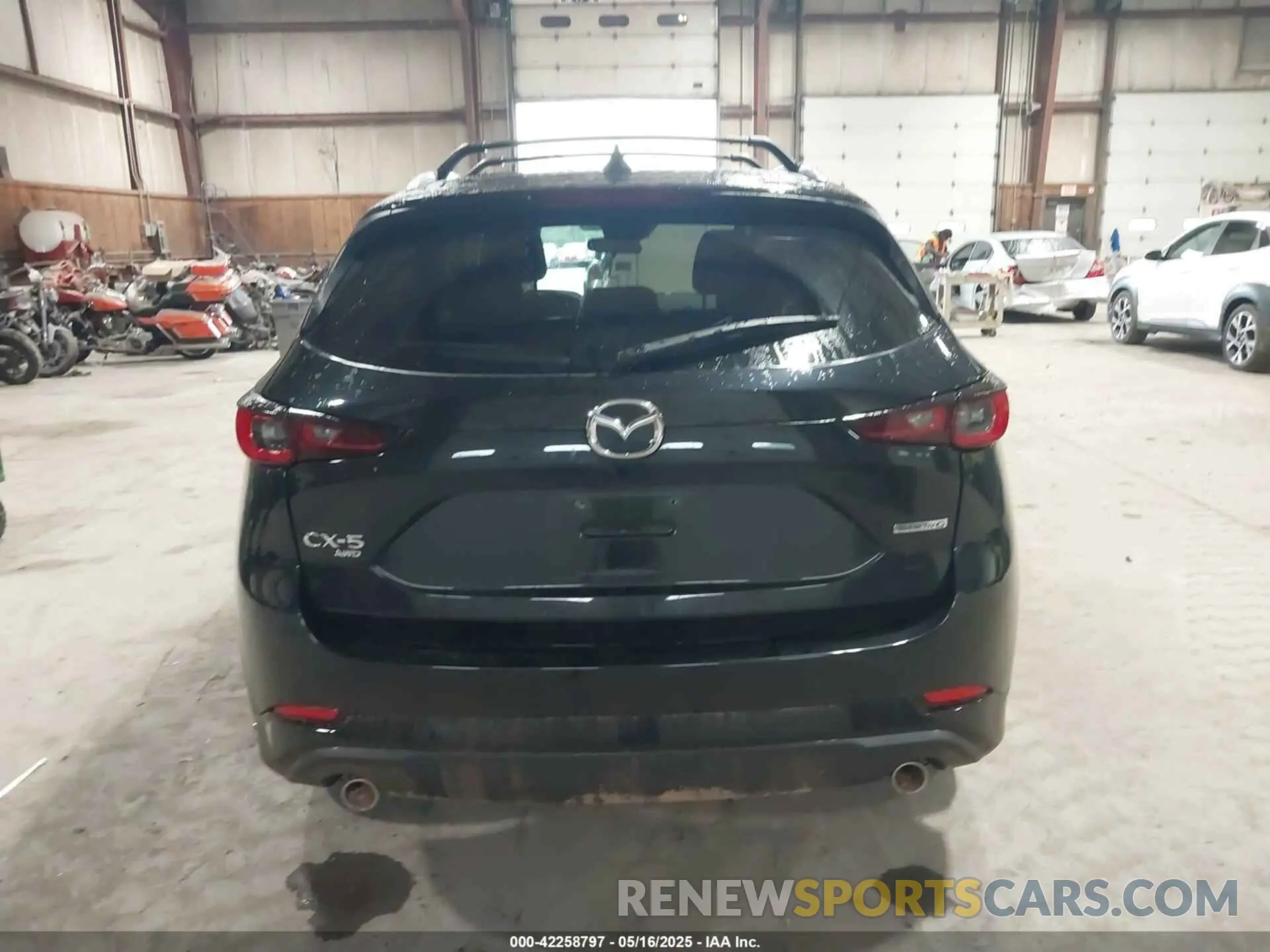 17 fotografías del automóvil dañado JM3KFBBL3S0549910 MAZDA CX-5 2025