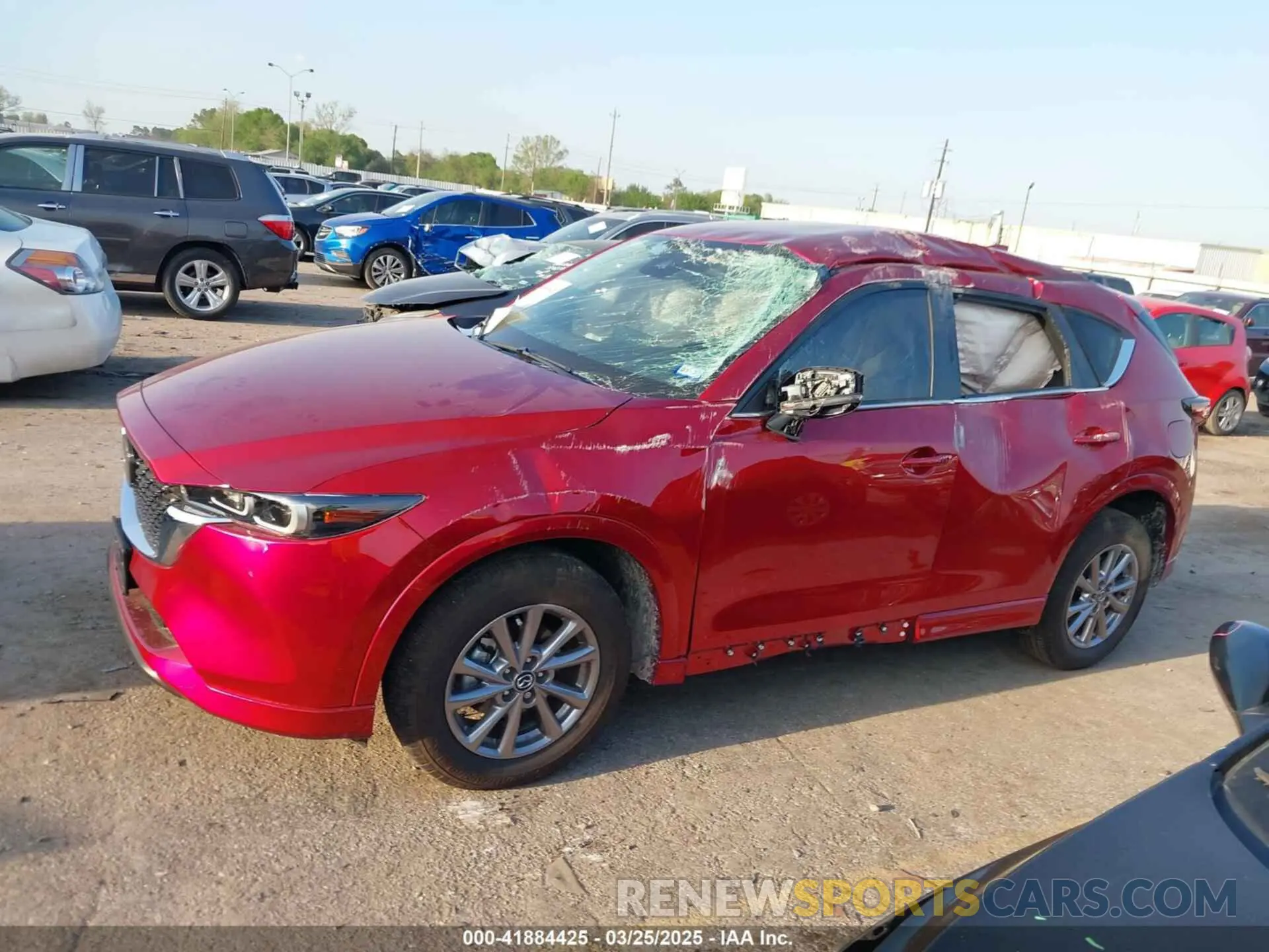 13 fotografías del automóvil dañado JM3KFBBL5S0599479 MAZDA CX-5 2025