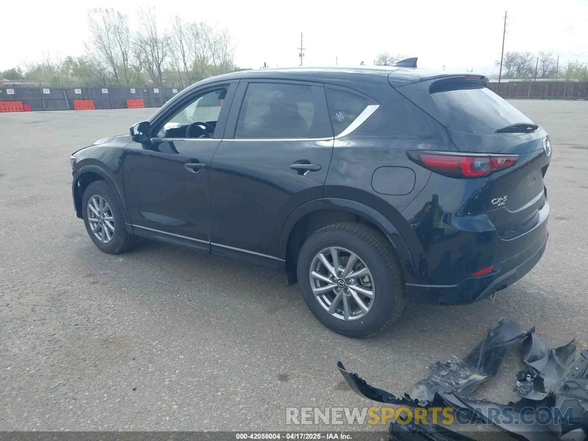 3 fotografías del automóvil dañado JM3KFBBL6S0590287 MAZDA CX-5 2025