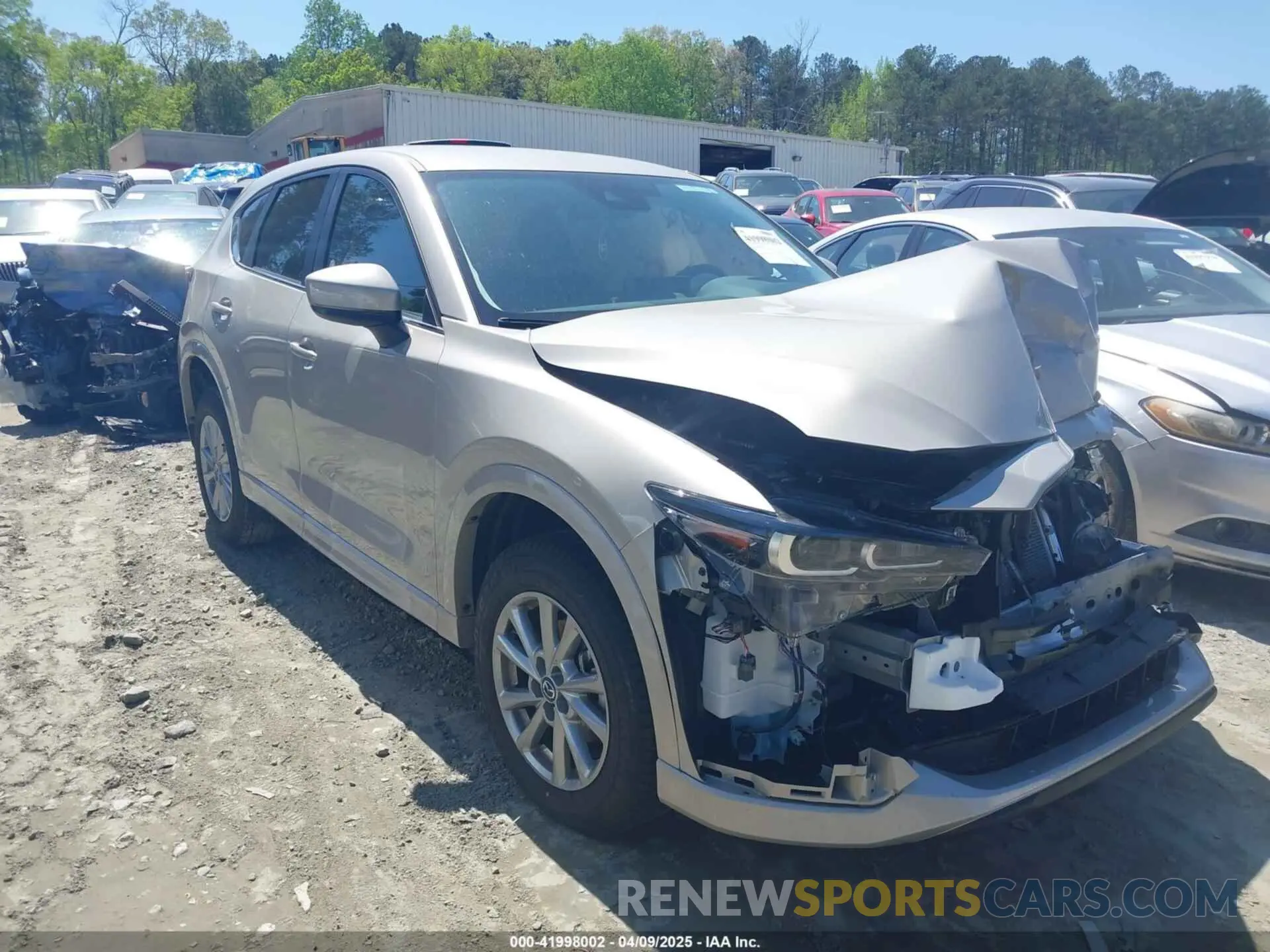 13 fotografías del automóvil dañado JM3KFBBL8S0585463 MAZDA CX-5 2025
