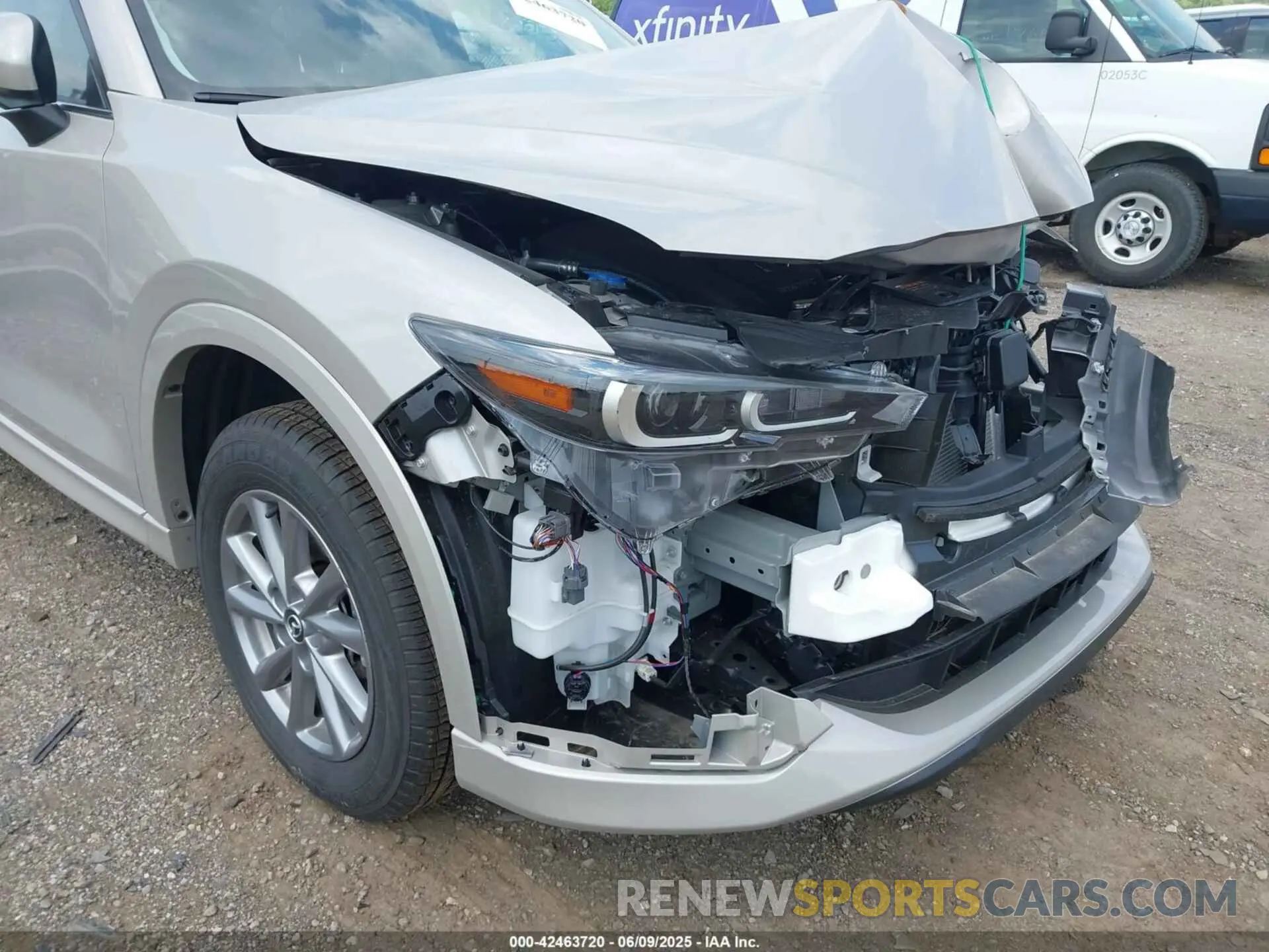 19 fotografías del automóvil dañado JM3KFBCL2S0584775 MAZDA CX-5 2025