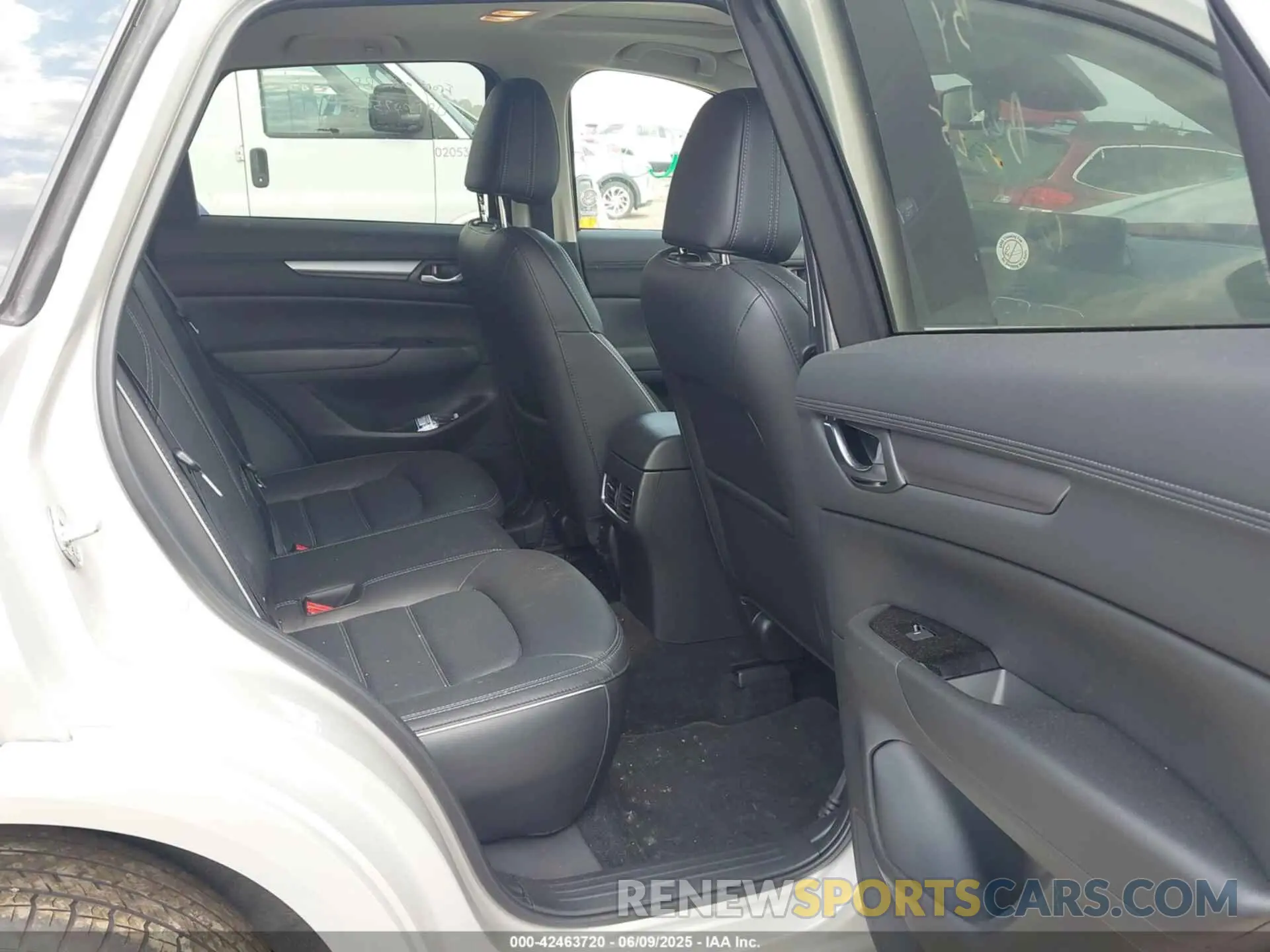 8 fotografías del automóvil dañado JM3KFBCL2S0584775 MAZDA CX-5 2025