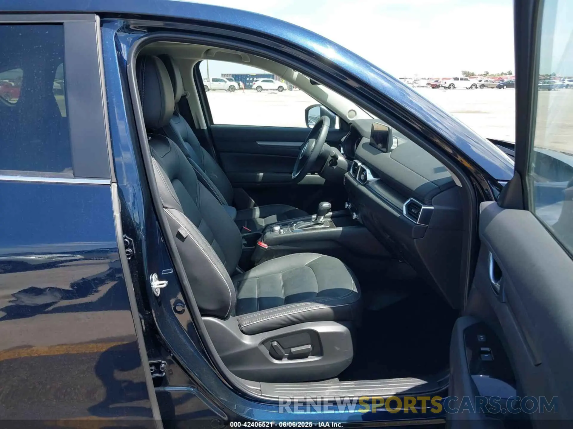 5 fotografías del automóvil dañado JM3KFBCL2S0592262 MAZDA CX-5 2025