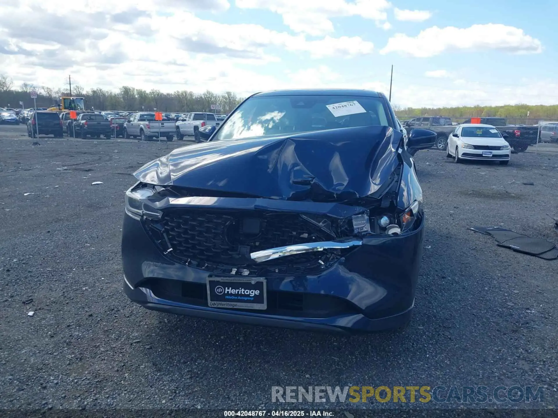 13 fotografías del automóvil dañado JM3KFBCL3S0586759 MAZDA CX-5 2025