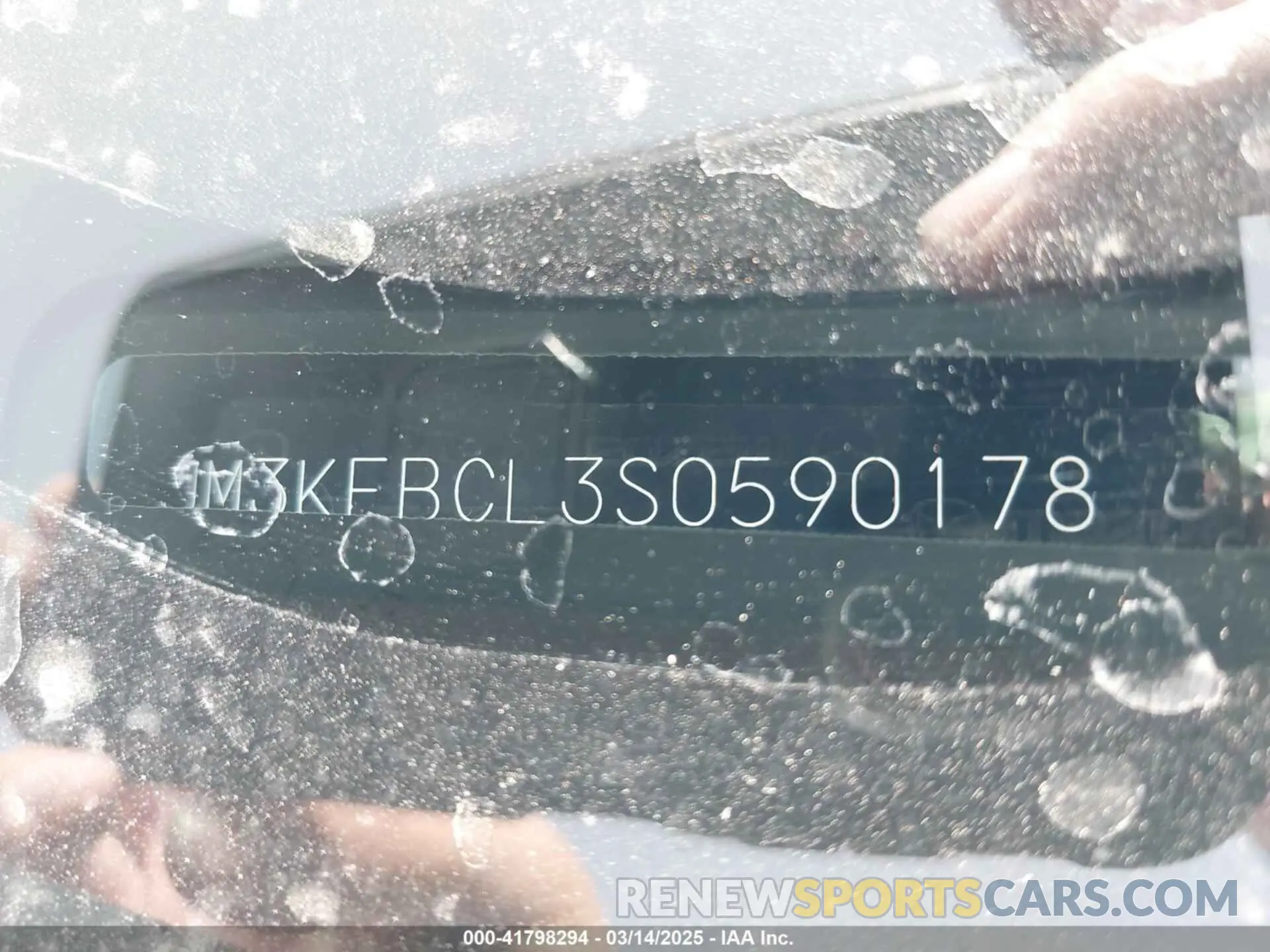 17 fotografías del automóvil dañado JM3KFBCL3S0590178 MAZDA CX-5 2025