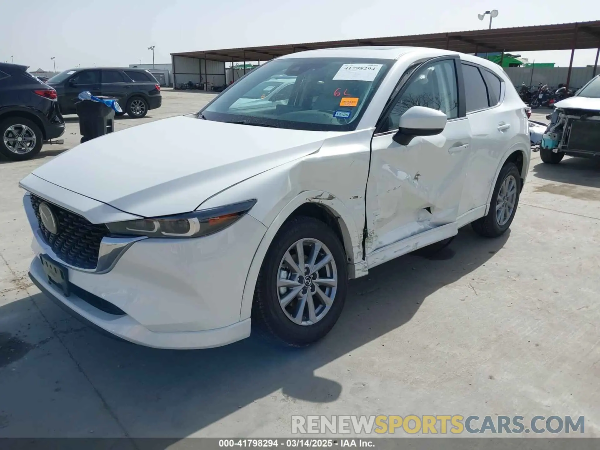 2 fotografías del automóvil dañado JM3KFBCL3S0590178 MAZDA CX-5 2025