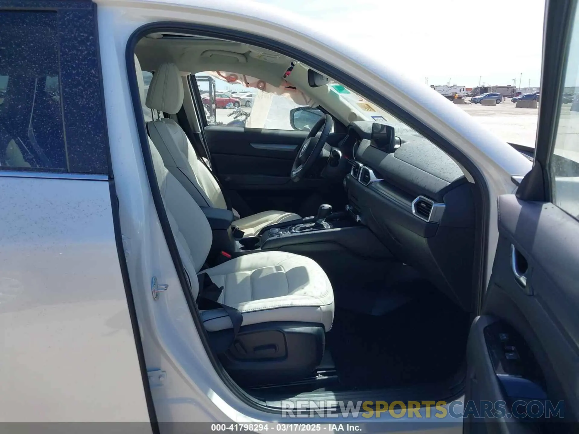 5 fotografías del automóvil dañado JM3KFBCL3S0590178 MAZDA CX-5 2025
