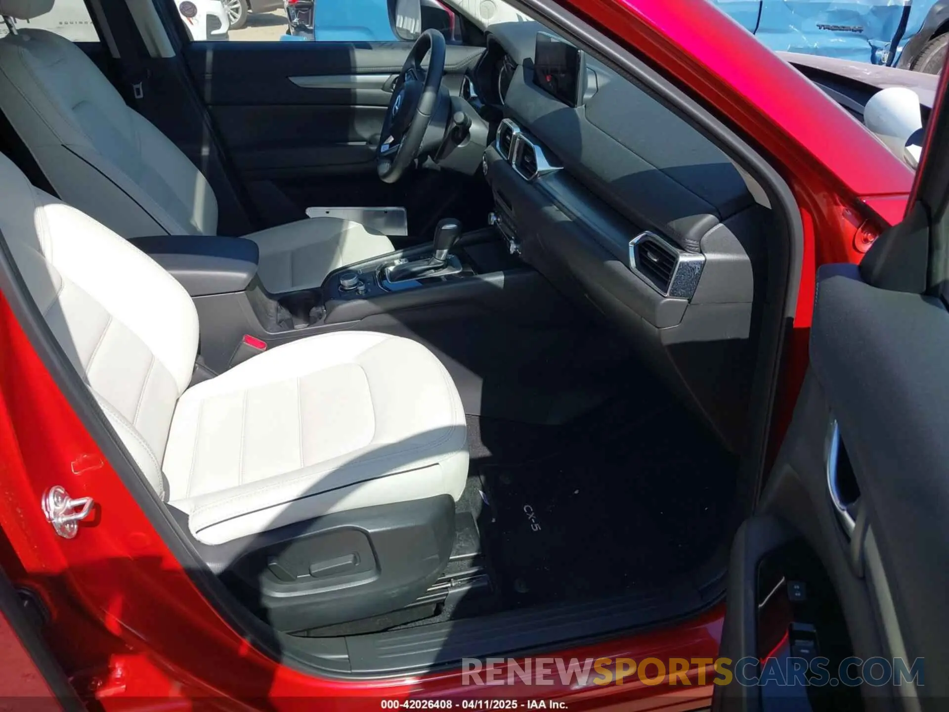 5 fotografías del automóvil dañado JM3KFBCL4S0586351 MAZDA CX-5 2025