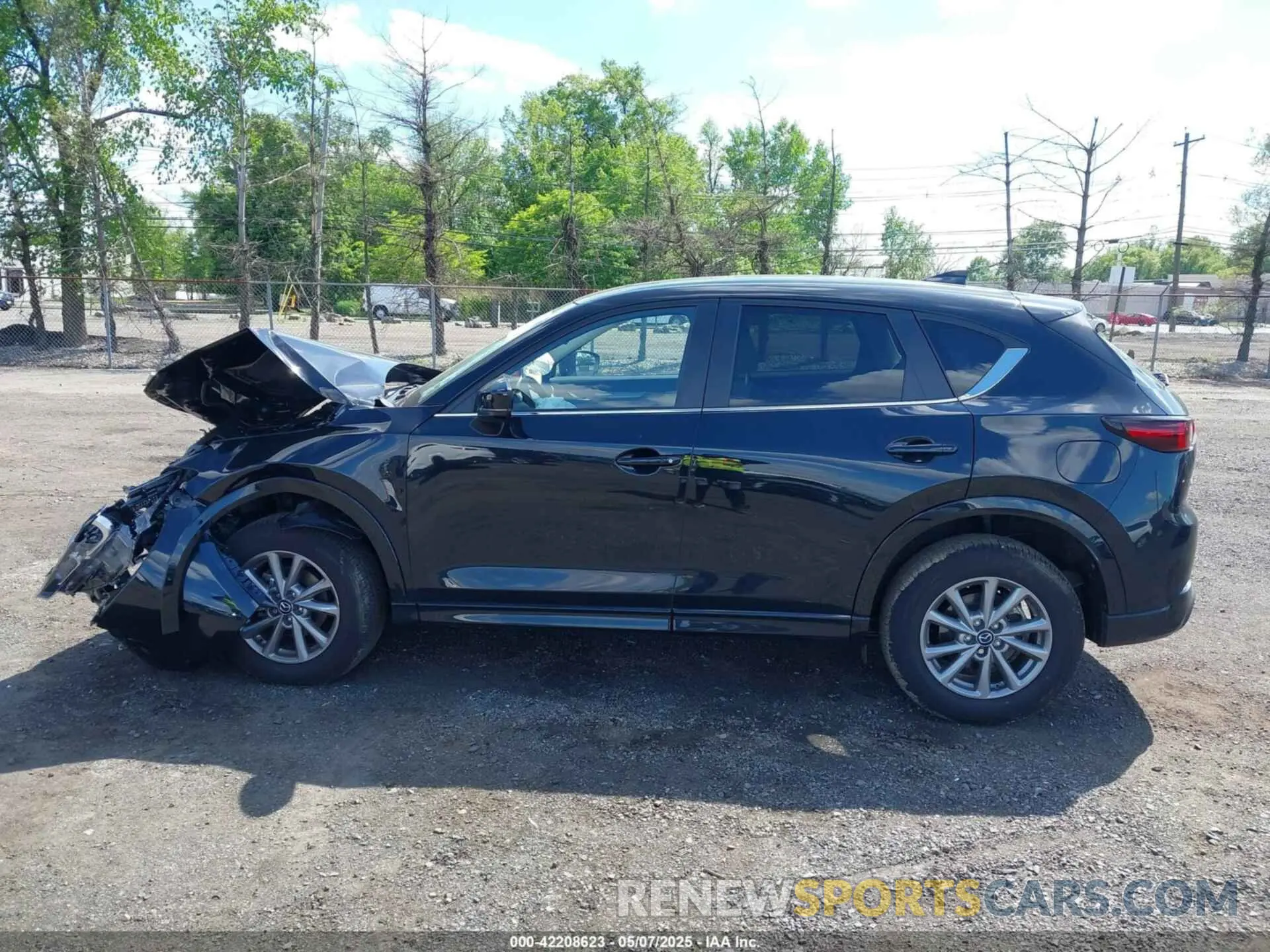 14 fotografías del automóvil dañado JM3KFBCL6S0573729 MAZDA CX-5 2025
