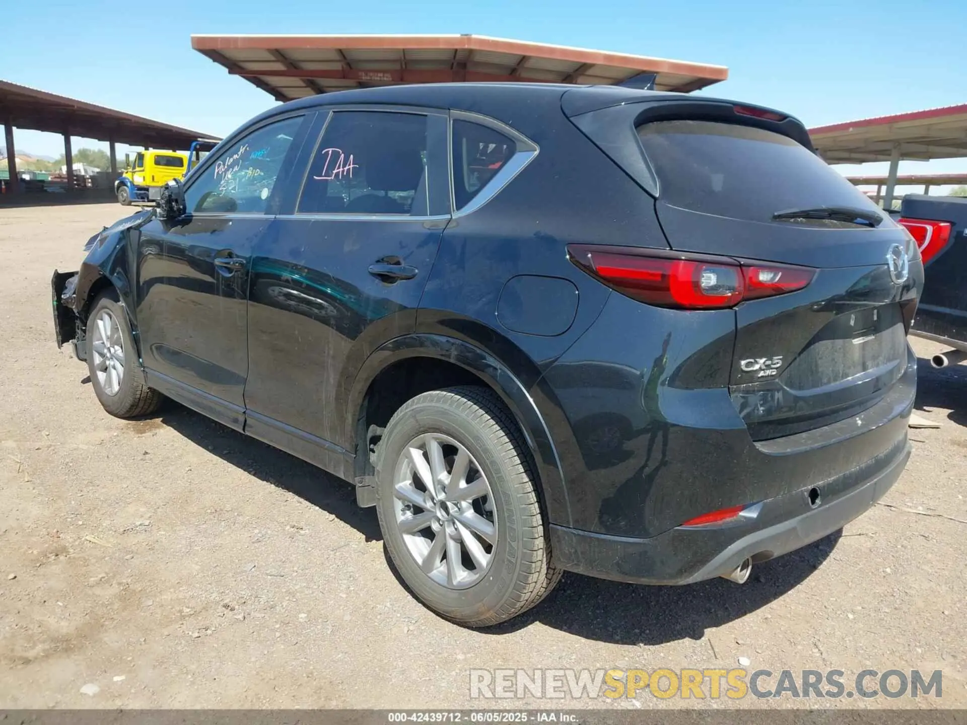3 fotografías del automóvil dañado JM3KFBCL6S0600637 MAZDA CX-5 2025