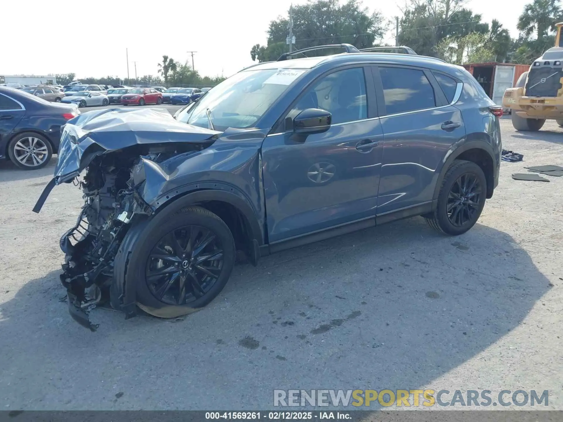 2 fotografías del automóvil dañado JM3KFBCM0S0564100 MAZDA CX-5 2025