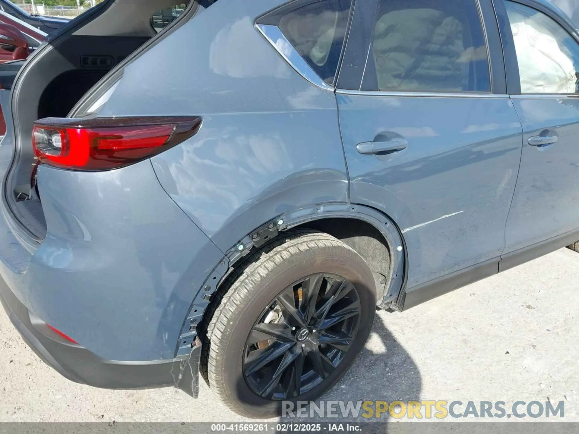 6 fotografías del automóvil dañado JM3KFBCM0S0564100 MAZDA CX-5 2025