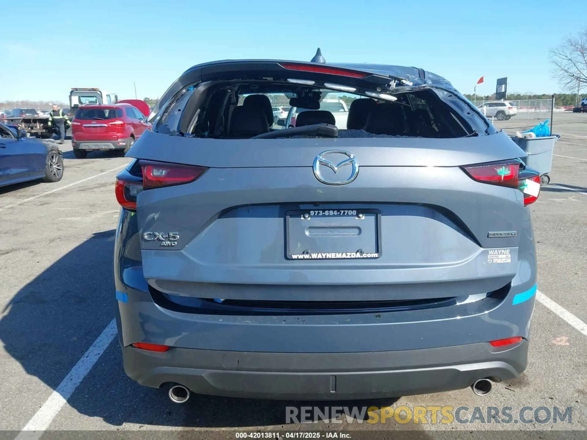 6 fotografías del automóvil dañado JM3KFBCM9S0558117 MAZDA CX-5 2025