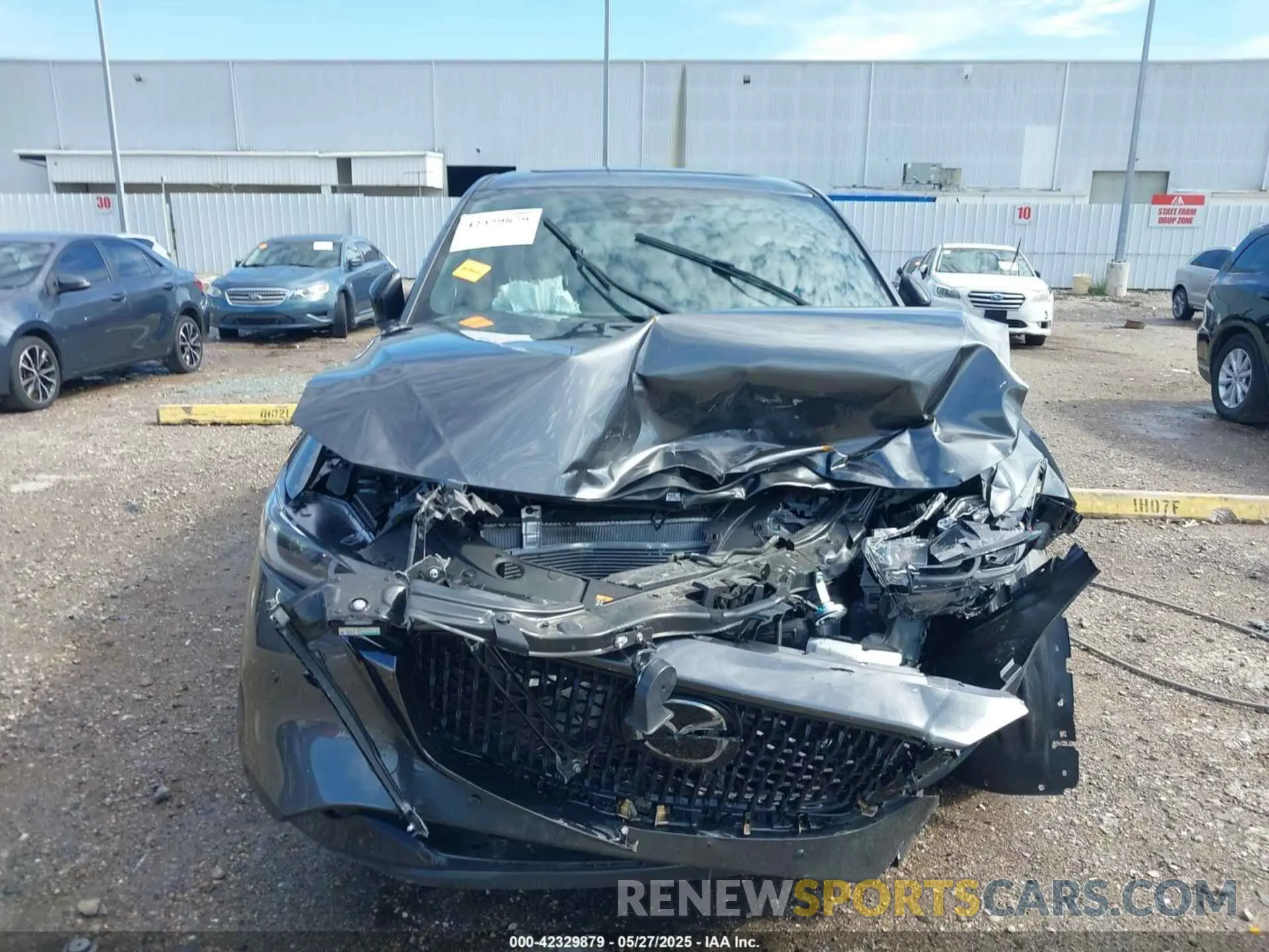 13 fotografías del automóvil dañado JM3KFBDY8S0598867 MAZDA CX-5 2025
