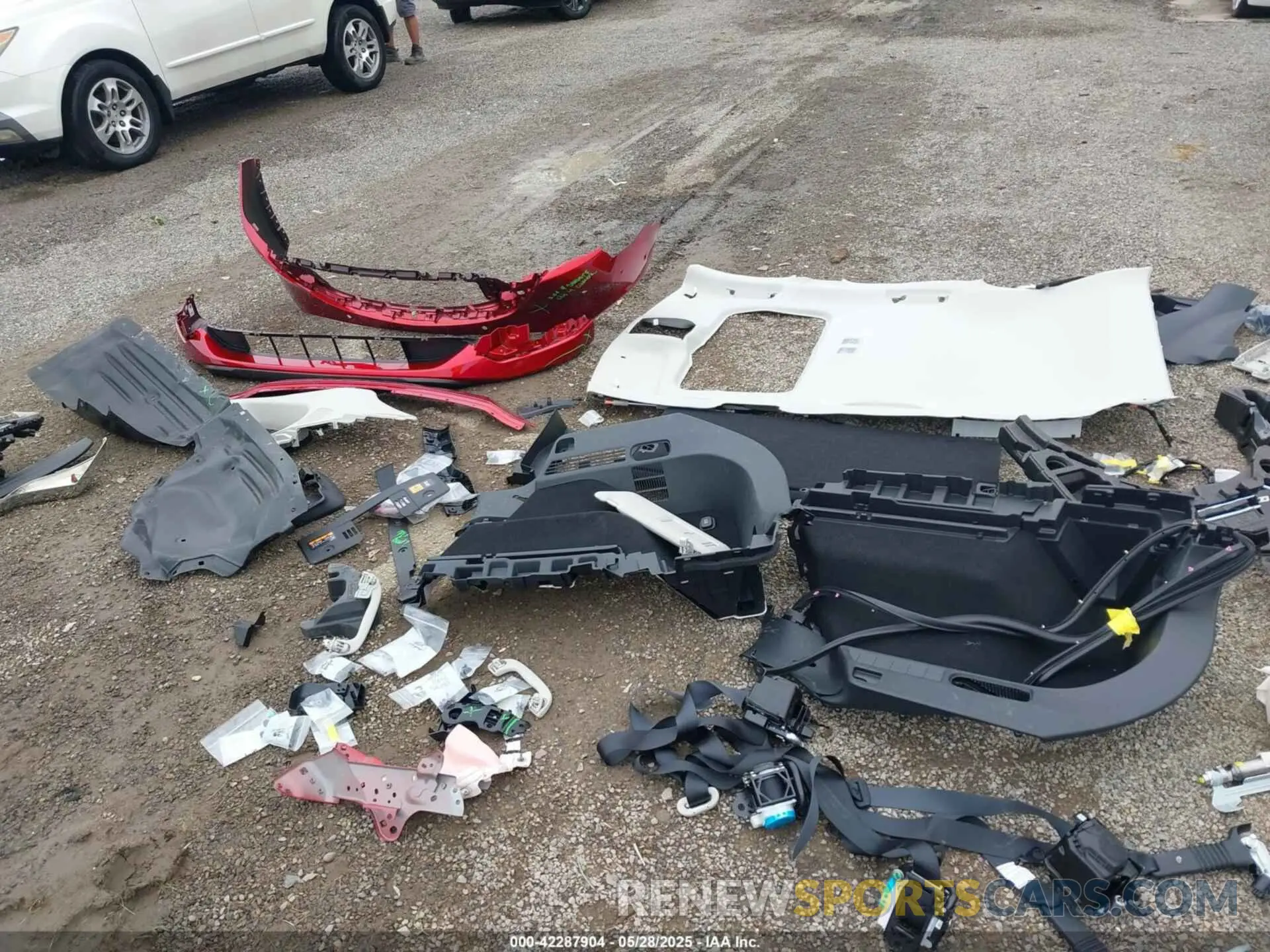19 fotografías del automóvil dañado JM3KFBEM1S0653669 MAZDA CX-5 2025