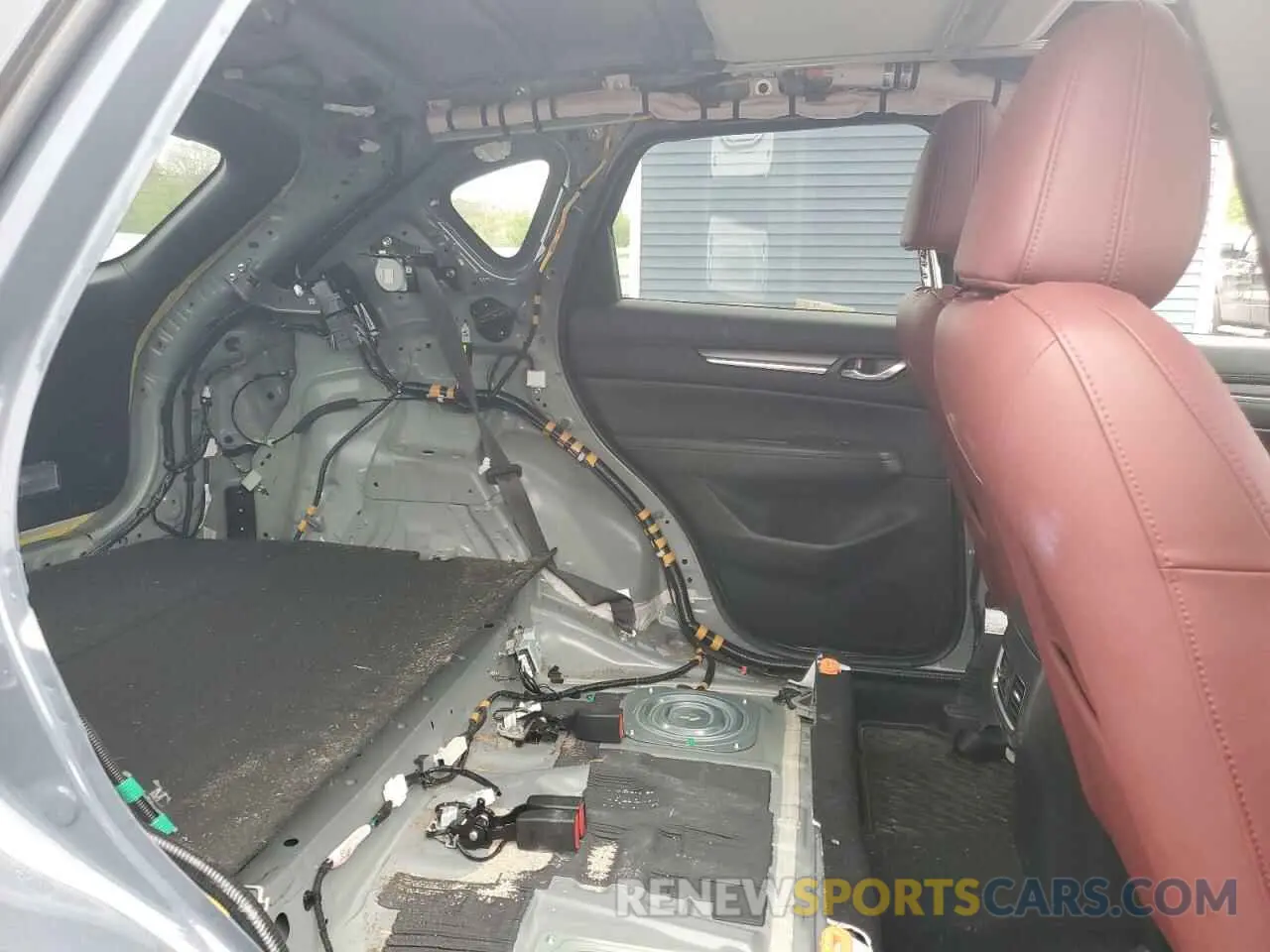 11 fotografías del automóvil dañado JM3KFBCY3M0378847 MAZDA CX-5 CARBO 2021