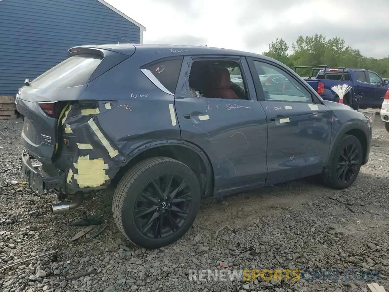 3 fotografías del automóvil dañado JM3KFBCY3M0378847 MAZDA CX-5 CARBO 2021