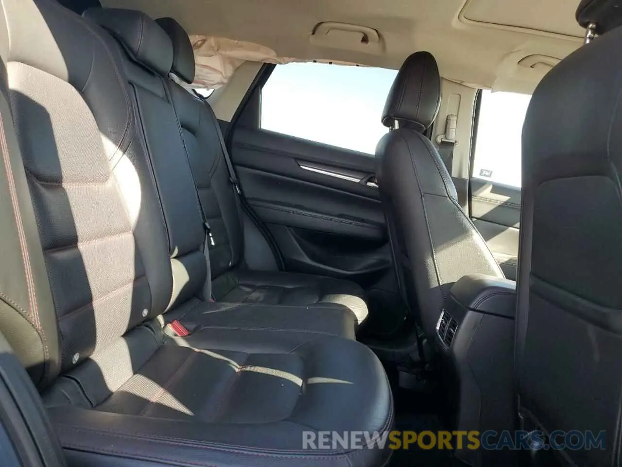 11 fotografías del automóvil dañado JM3KFBCY7M0439553 MAZDA CX-5 CARBO 2021