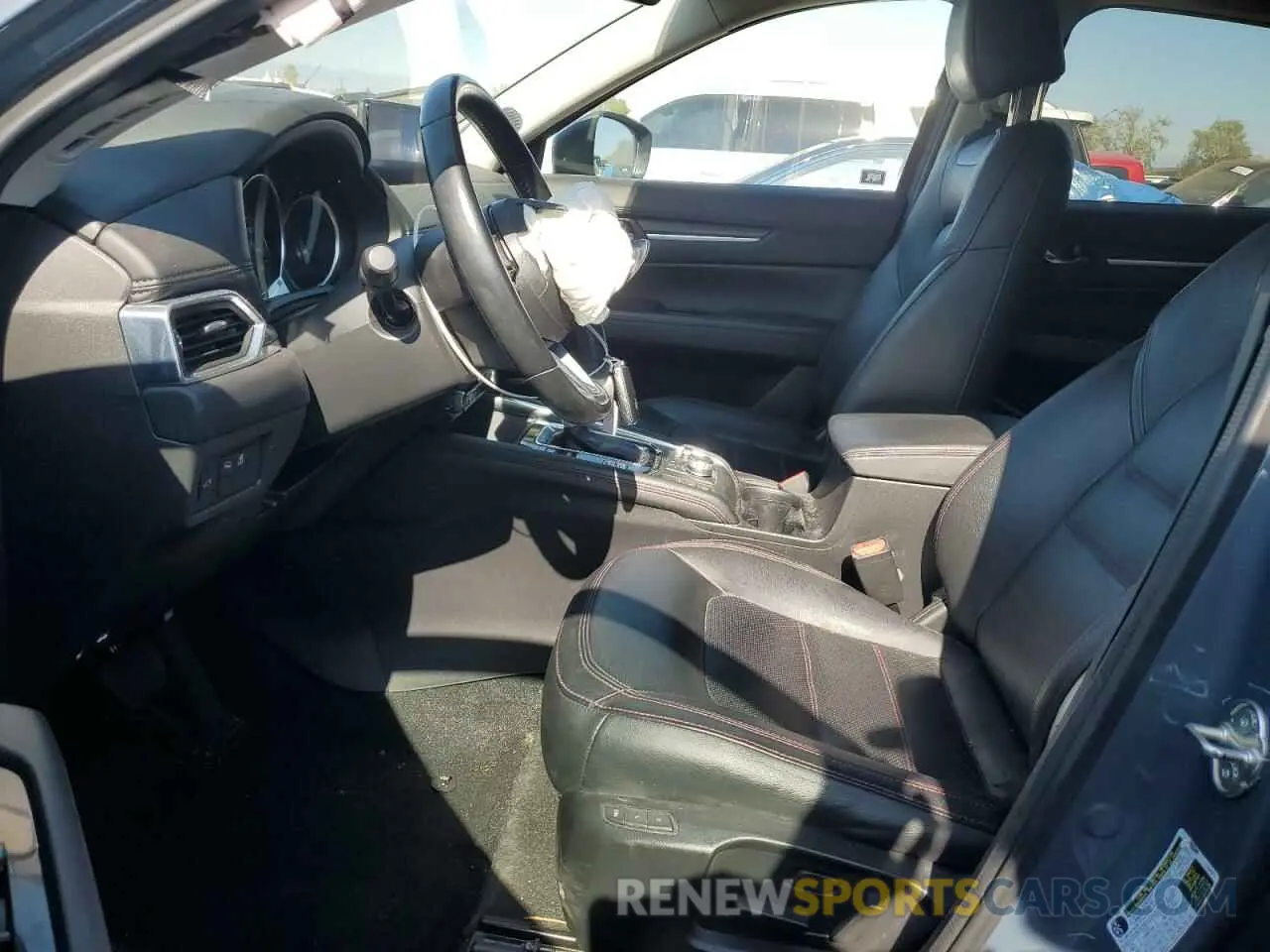 7 fotografías del automóvil dañado JM3KFBCY7M0439553 MAZDA CX-5 CARBO 2021
