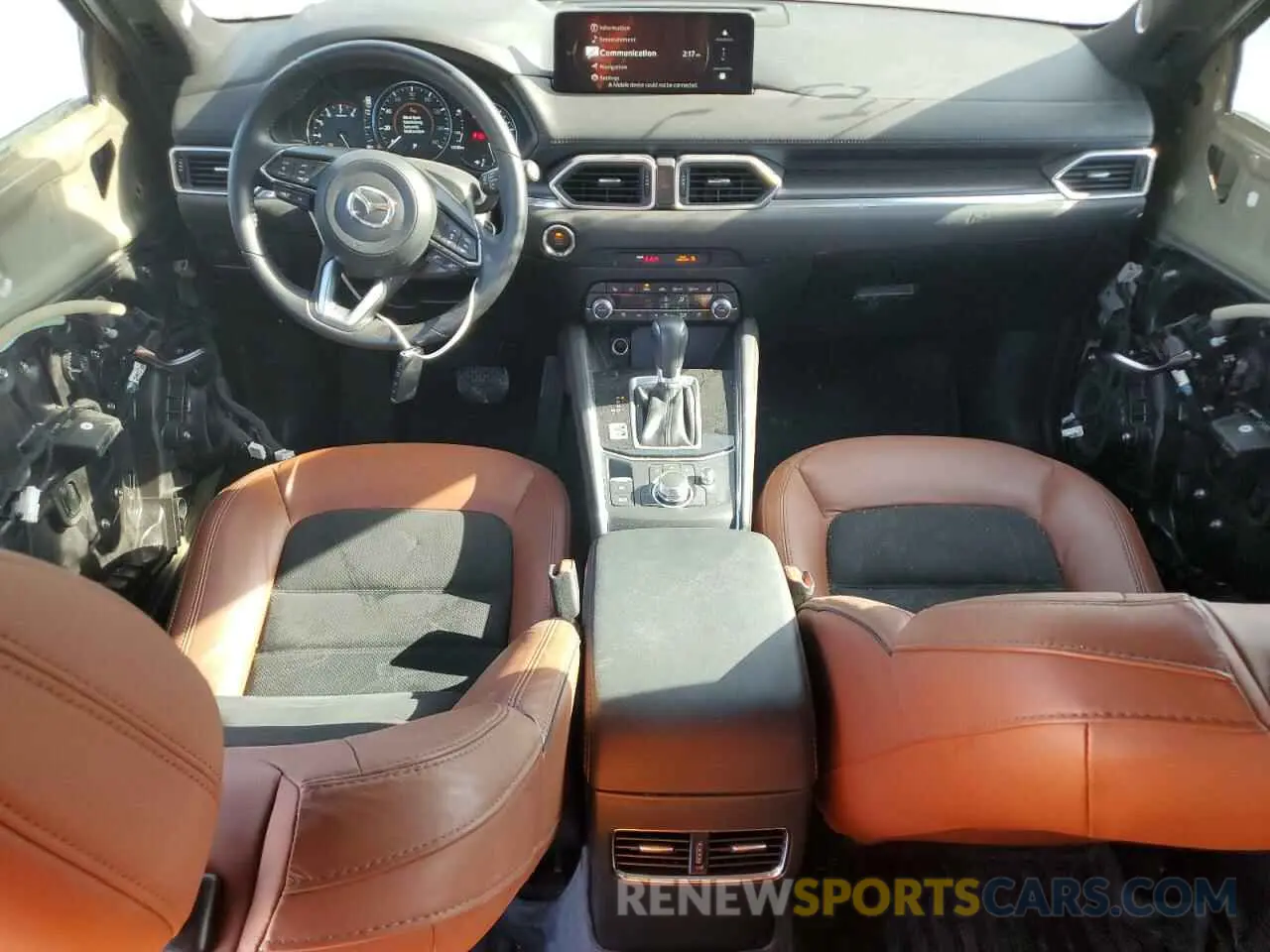 8 fotografías del automóvil dañado JM3KFBAY5R0435589 MAZDA CX-5 CARBO 2024