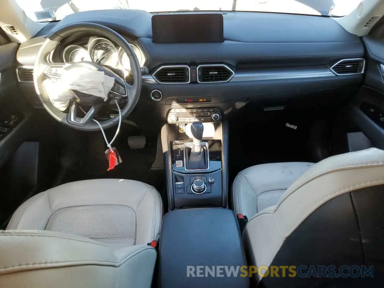 8 fotografías del automóvil dañado JM3KFBCM2N0564751 MAZDA CX-5 PREFE 2022