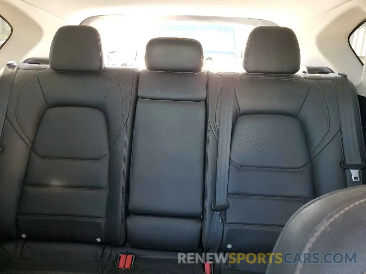 10 fotografías del automóvil dañado JM3KFBCM3N0570655 MAZDA CX-5 PREFE 2022