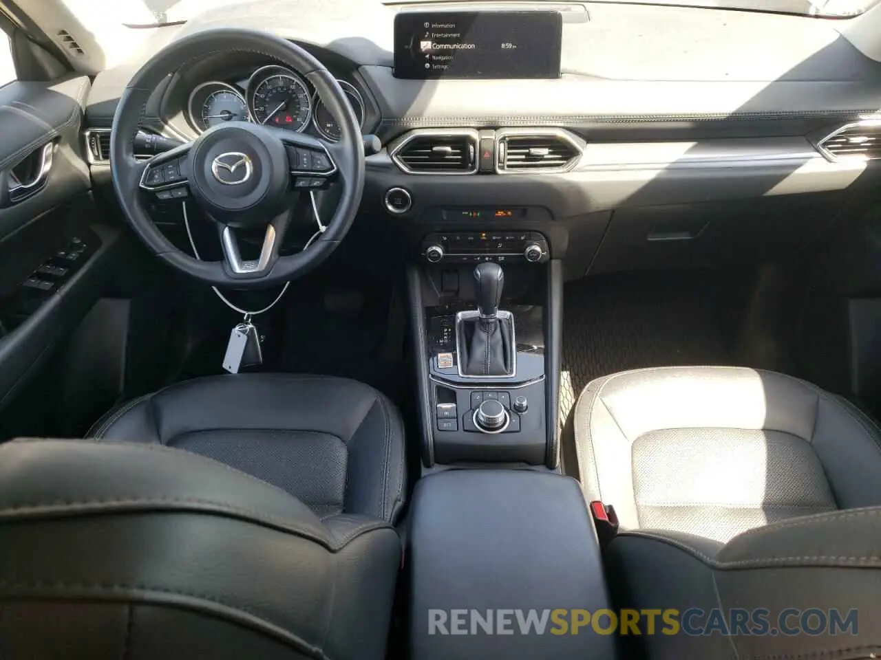 8 fotografías del automóvil dañado JM3KFBCM5N0571418 MAZDA CX-5 PREFE 2022
