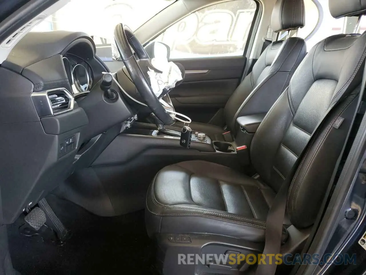7 fotografías del automóvil dañado JM3KFBCM5N1553110 MAZDA CX-5 PREFE 2022