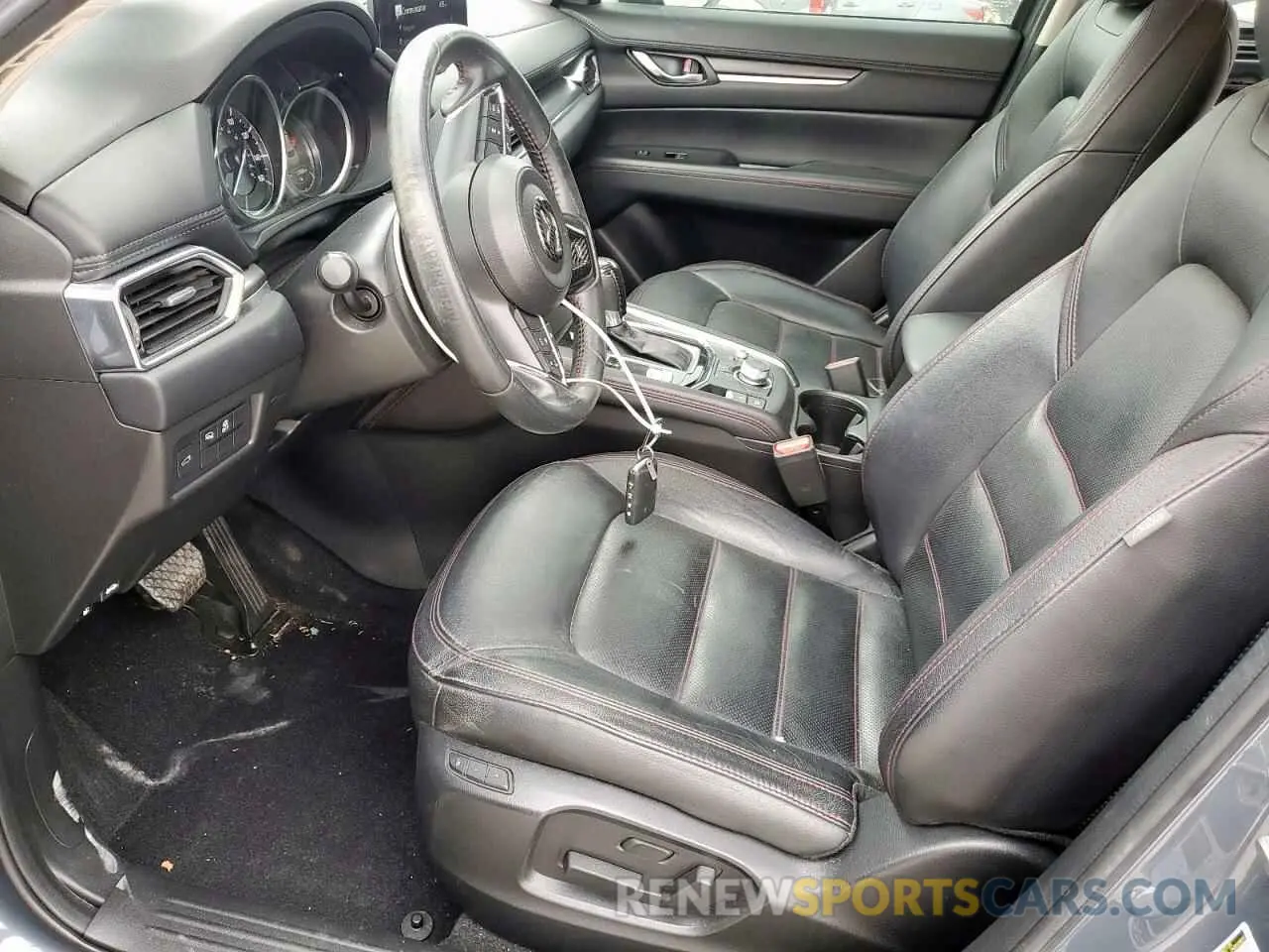 7 fotografías del automóvil dañado JM3KFBCM5N1578363 MAZDA CX-5 PREFE 2022