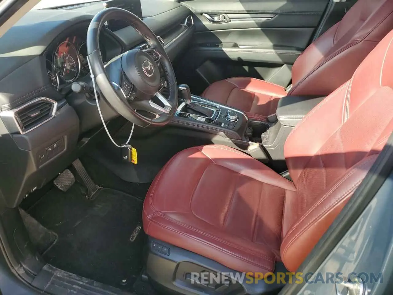7 fotografías del automóvil dañado JM3KFBCM7N0537903 MAZDA CX-5 PREFE 2022