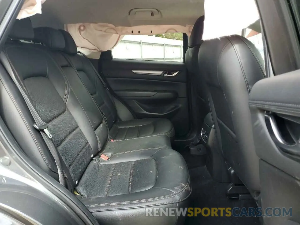 11 fotografías del automóvil dañado JM3KFBCM7N0567032 MAZDA CX-5 PREFE 2022