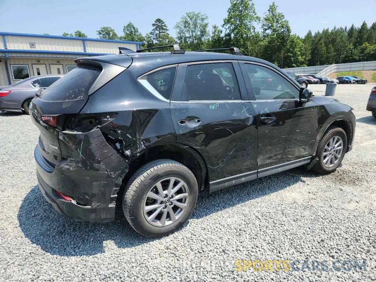 3 fotografías del automóvil dañado JM3KFBCM7N1520514 MAZDA CX-5 PREFE 2022