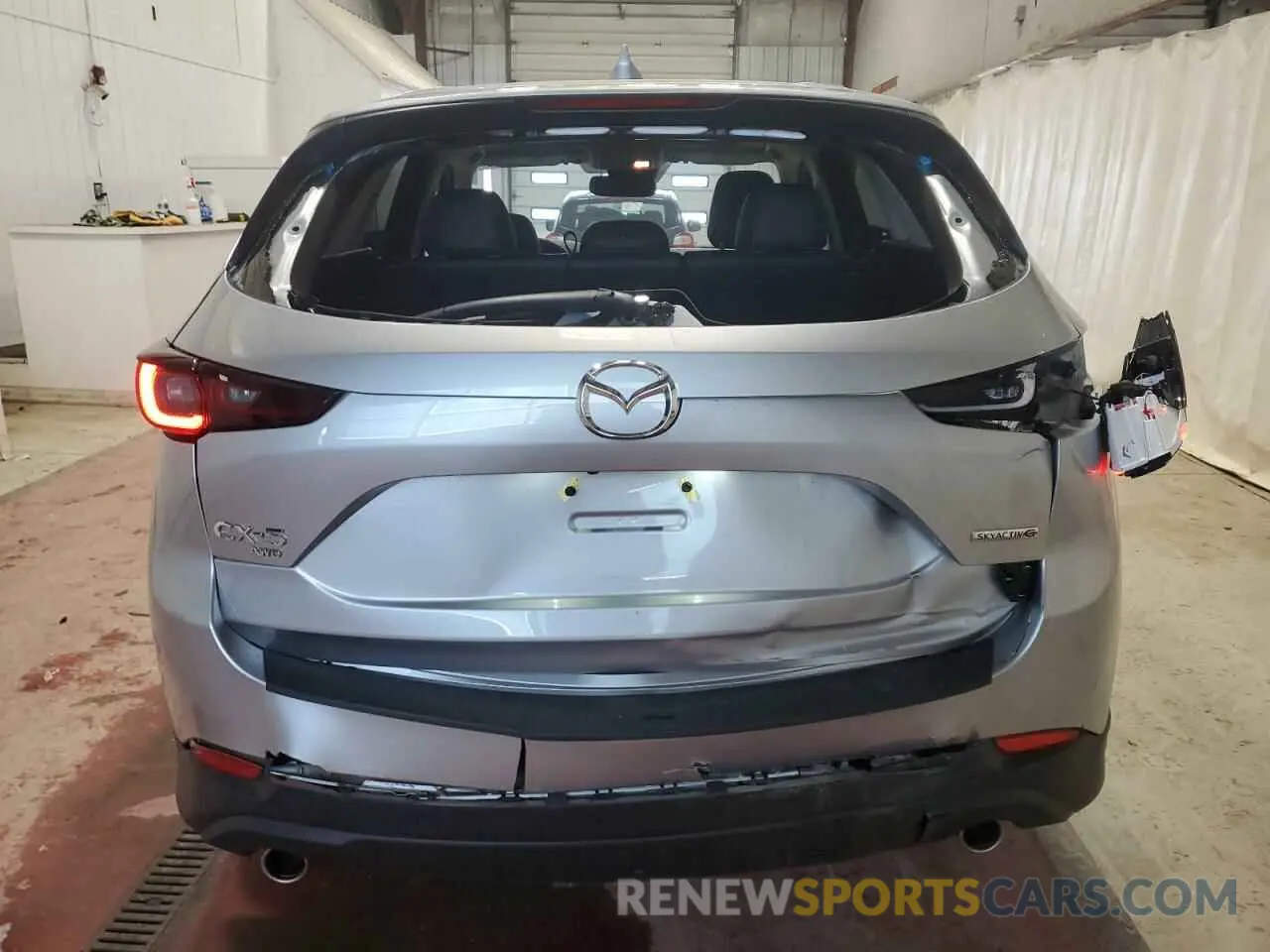 6 fotografías del automóvil dañado JM3KFBCM8N0623205 MAZDA CX-5 PREFE 2022