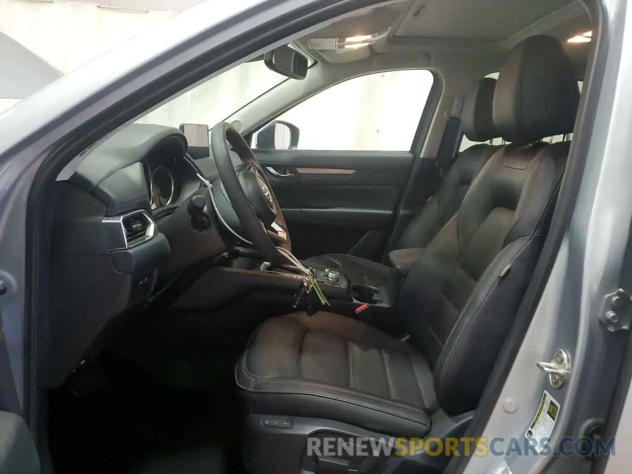 7 fotografías del automóvil dañado JM3KFBCM8N0623205 MAZDA CX-5 PREFE 2022