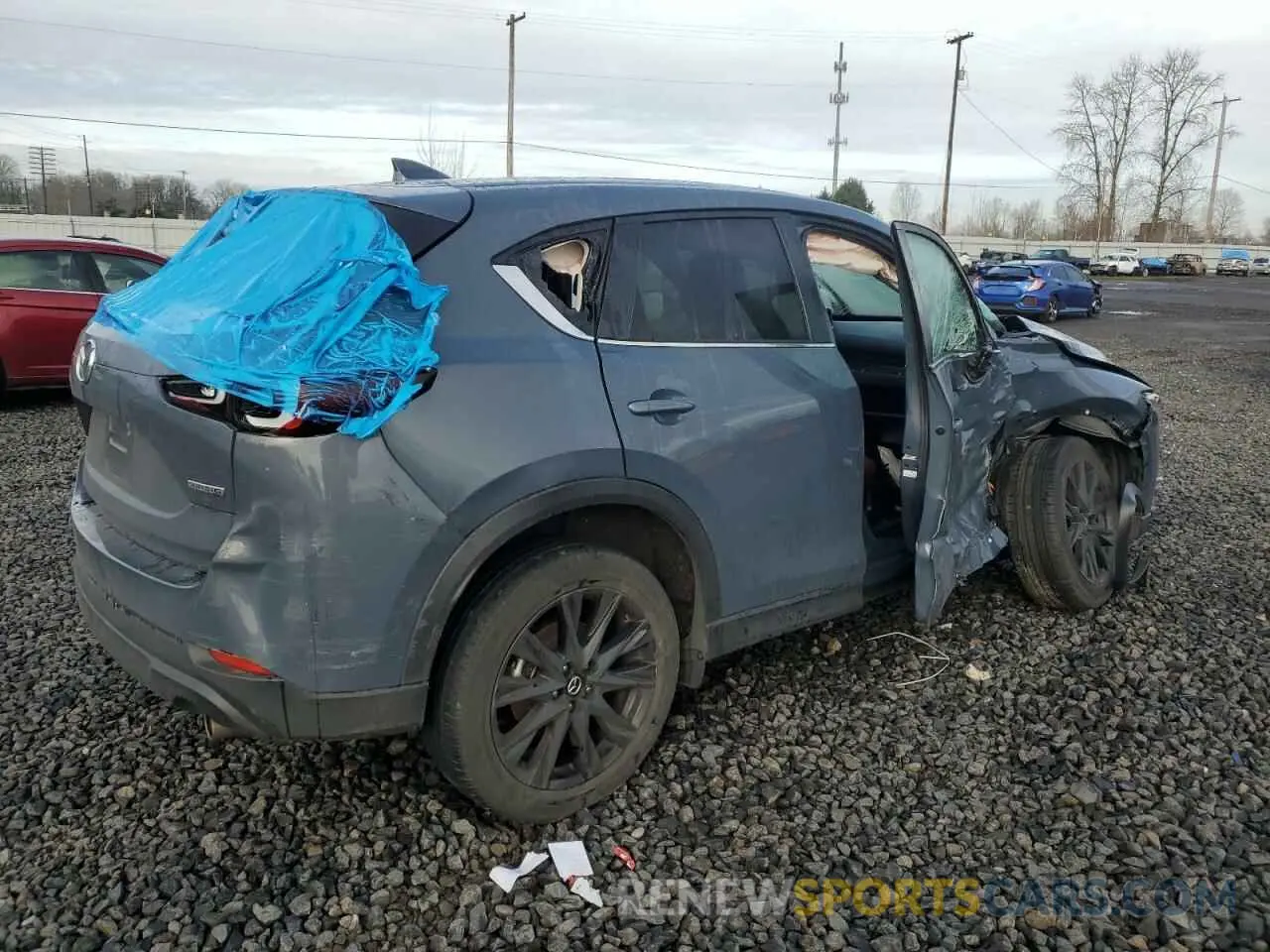 3 fotografías del automóvil dañado JM3KFBCM8N1550668 MAZDA CX-5 PREFE 2022