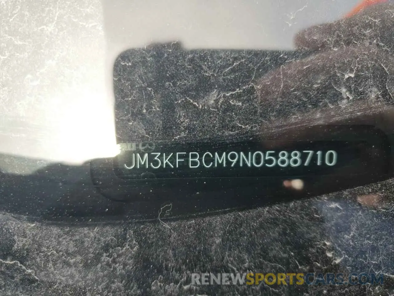 15 fotografías del automóvil dañado JM3KFBCM9N0588710 MAZDA CX-5 PREFE 2022