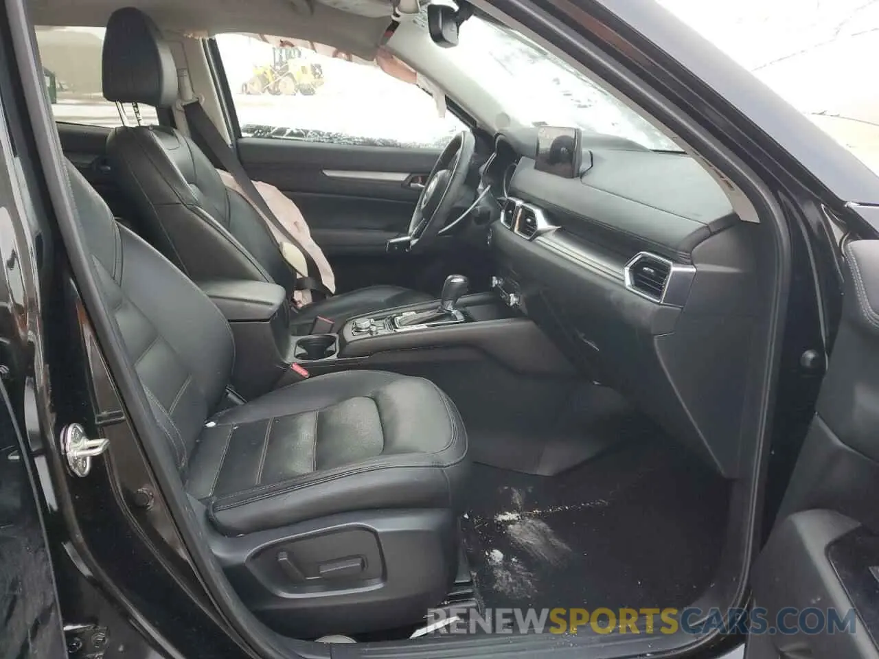 7 fotografías del automóvil dañado JM3KFBCM9N0588710 MAZDA CX-5 PREFE 2022