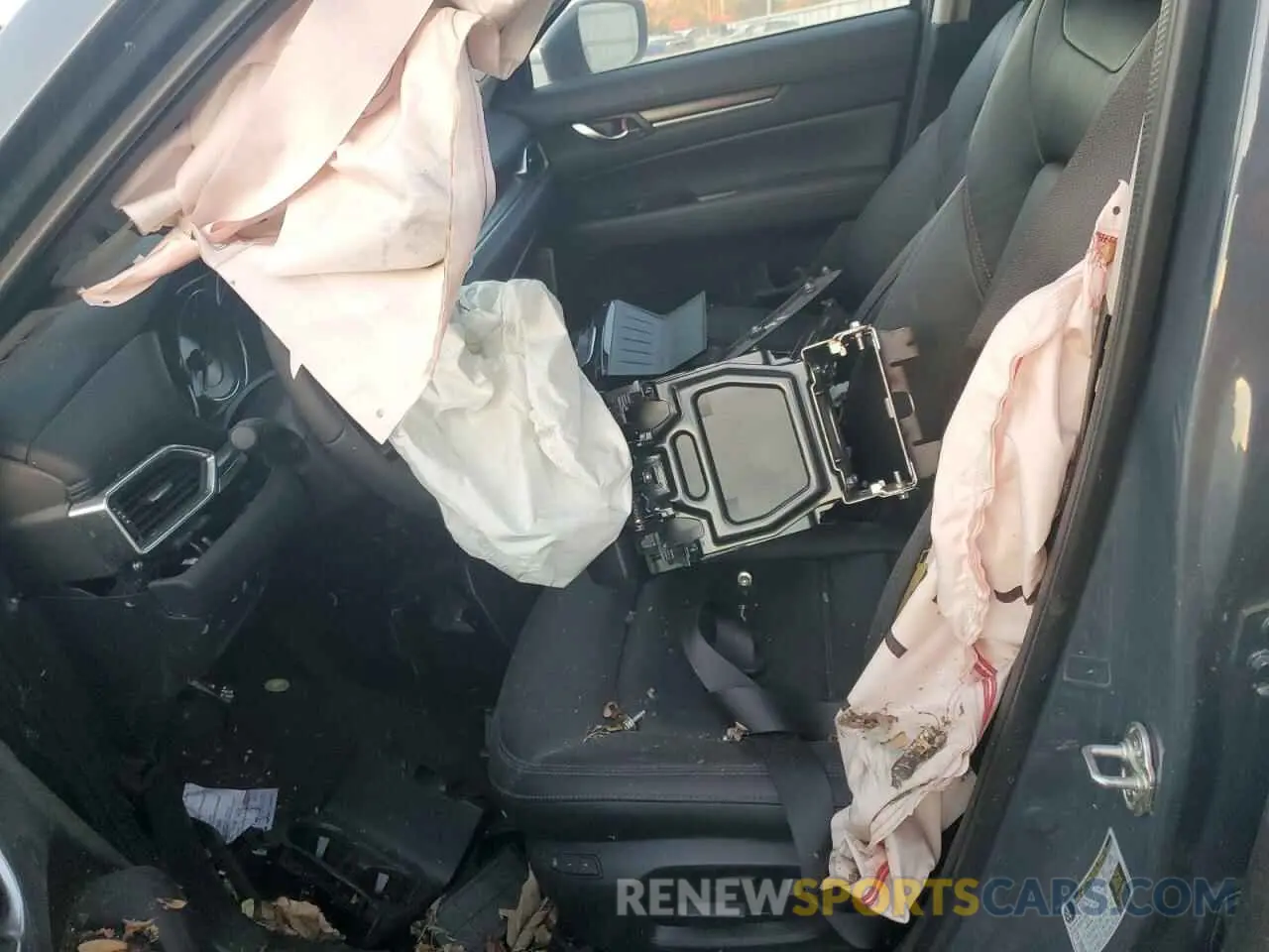 7 fotografías del automóvil dañado JM3KFBCM0P0246792 MAZDA CX-5 PREFE 2023