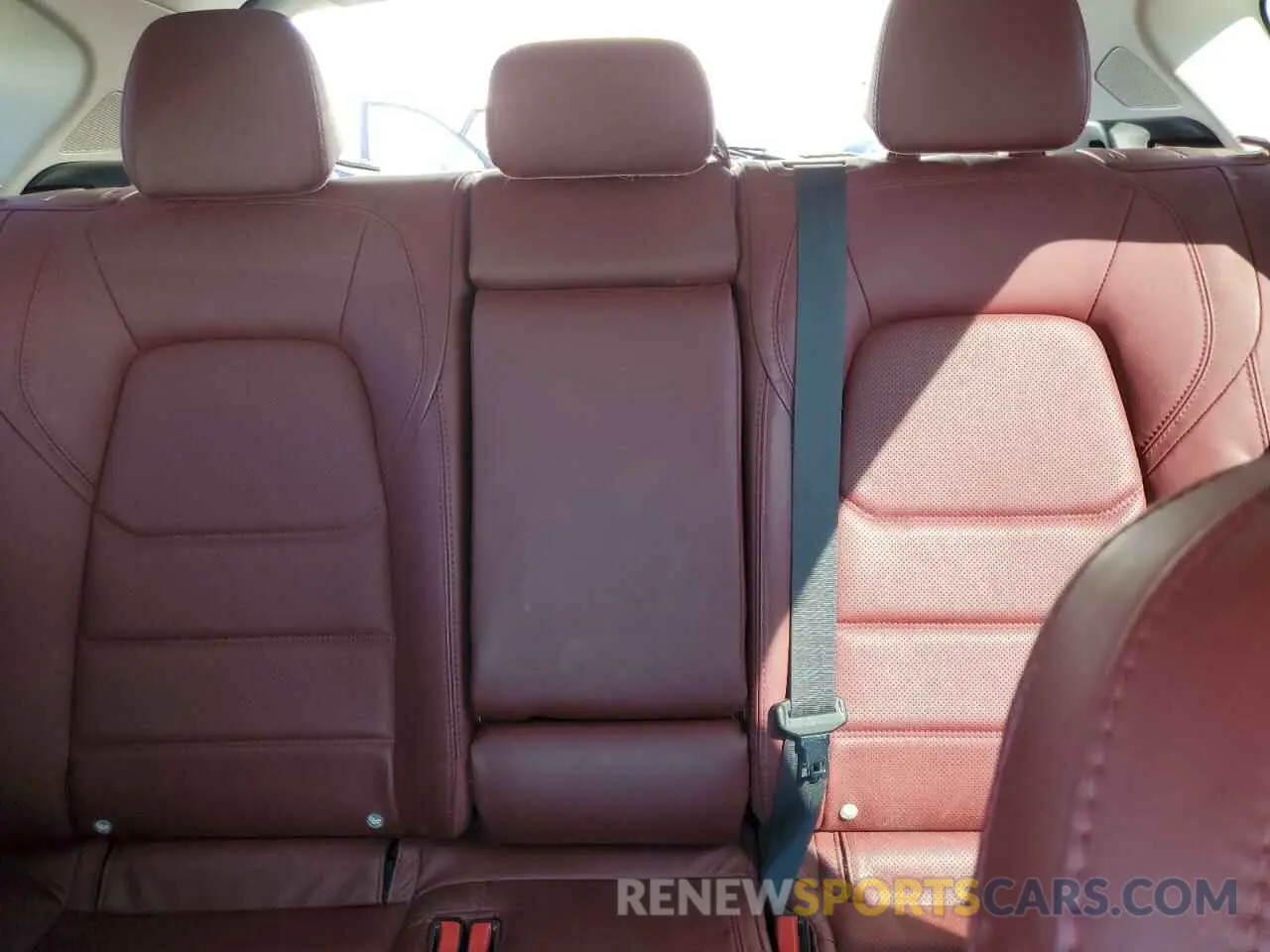 10 fotografías del automóvil dañado JM3KFBCM1P0176901 MAZDA CX-5 PREFE 2023