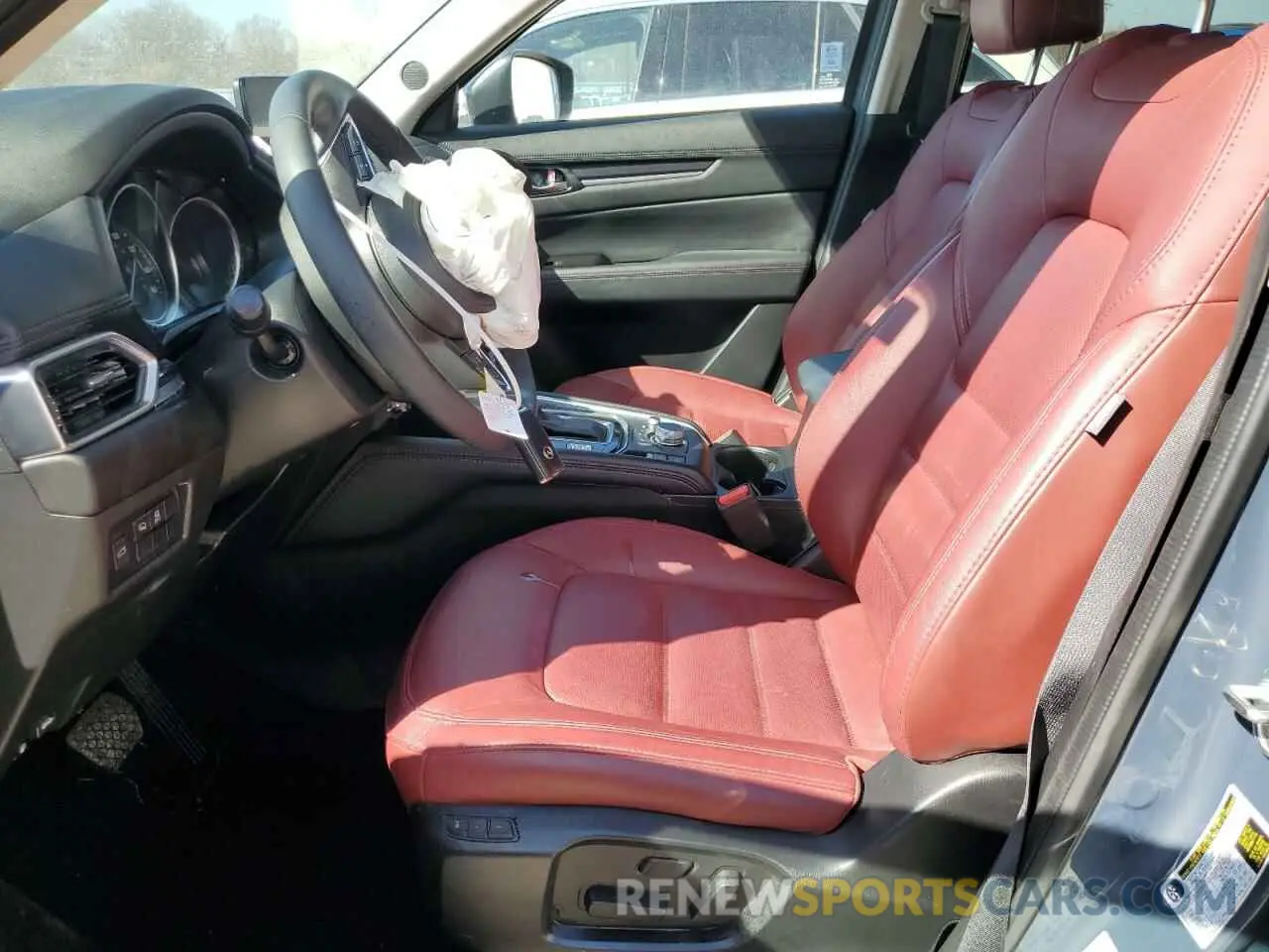 7 fotografías del automóvil dañado JM3KFBCM1P0176901 MAZDA CX-5 PREFE 2023