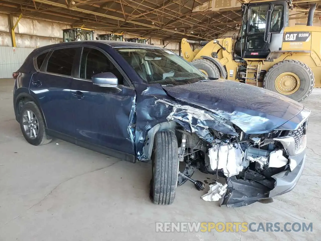 4 fotografías del automóvil dañado JM3KFBCM3P0140899 MAZDA CX-5 PREFE 2023