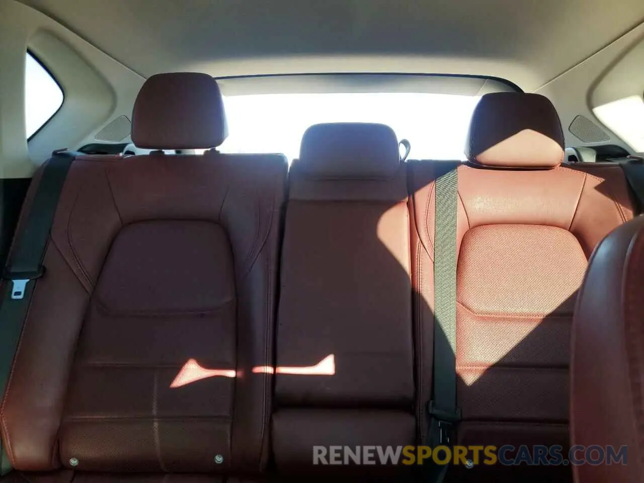 10 fotografías del automóvil dañado JM3KFBCM4P0245225 MAZDA CX-5 PREFE 2023