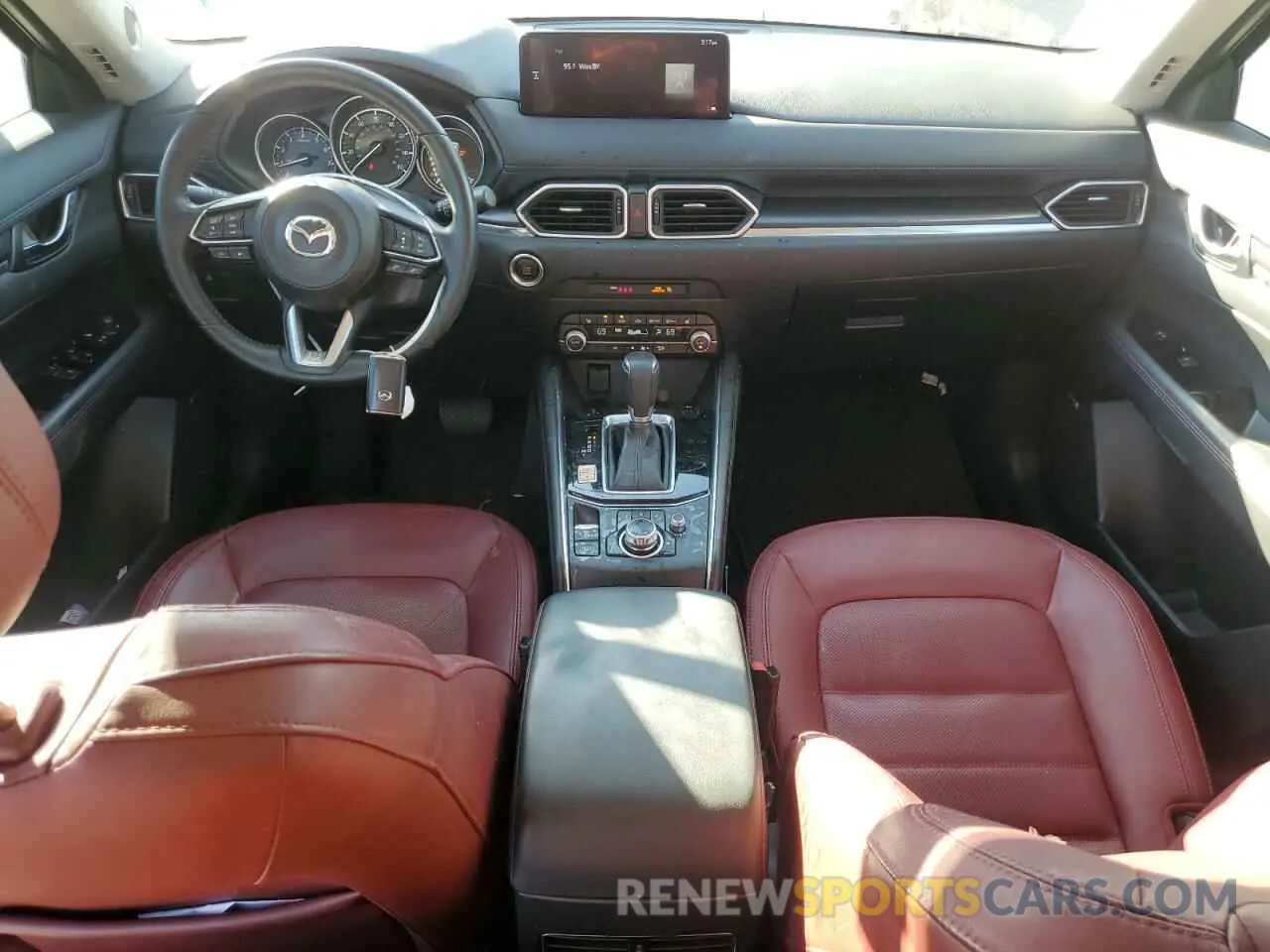 8 fotografías del automóvil dañado JM3KFBCM4P0245225 MAZDA CX-5 PREFE 2023