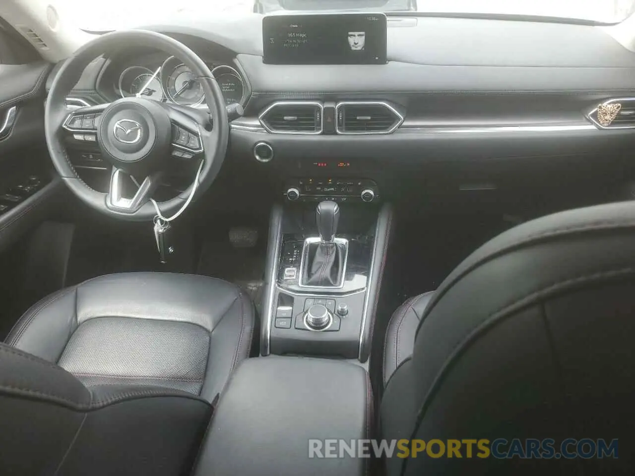 8 fotografías del automóvil dañado JM3KFBCM5P0171667 MAZDA CX-5 PREFE 2023