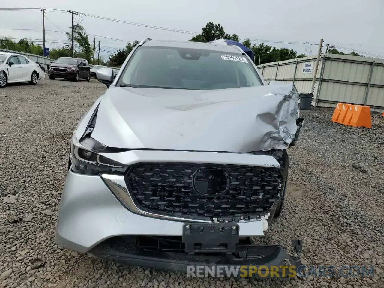 5 fotografías del automóvil dañado JM3KFBCM5P0177081 MAZDA CX-5 PREFE 2023