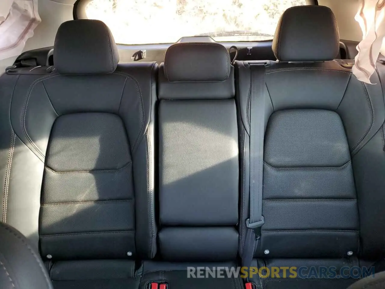 10 fotografías del automóvil dañado JM3KFBCM5P0180742 MAZDA CX-5 PREFE 2023