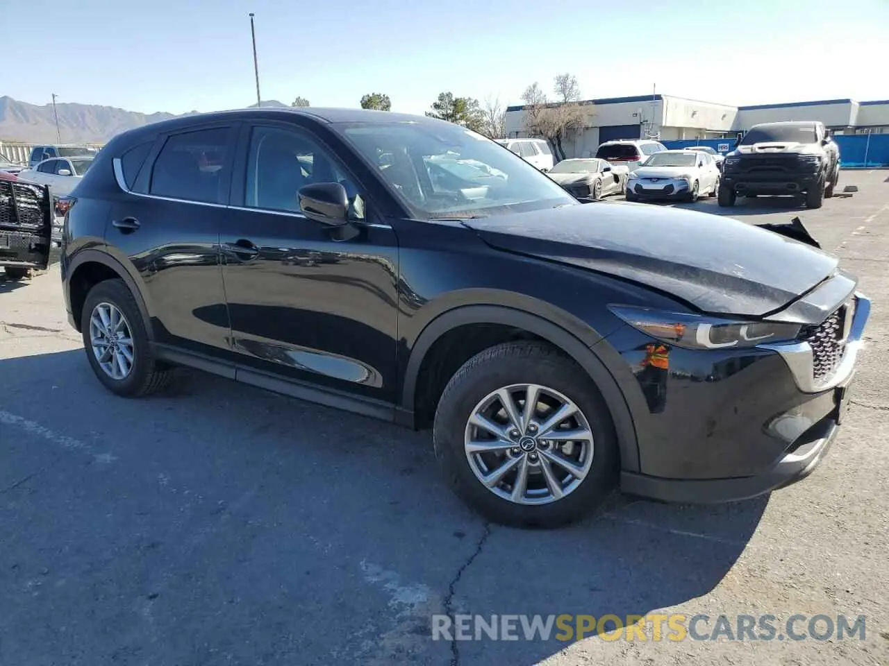 4 fotografías del automóvil dañado JM3KFBCM5P0197525 MAZDA CX-5 PREFE 2023